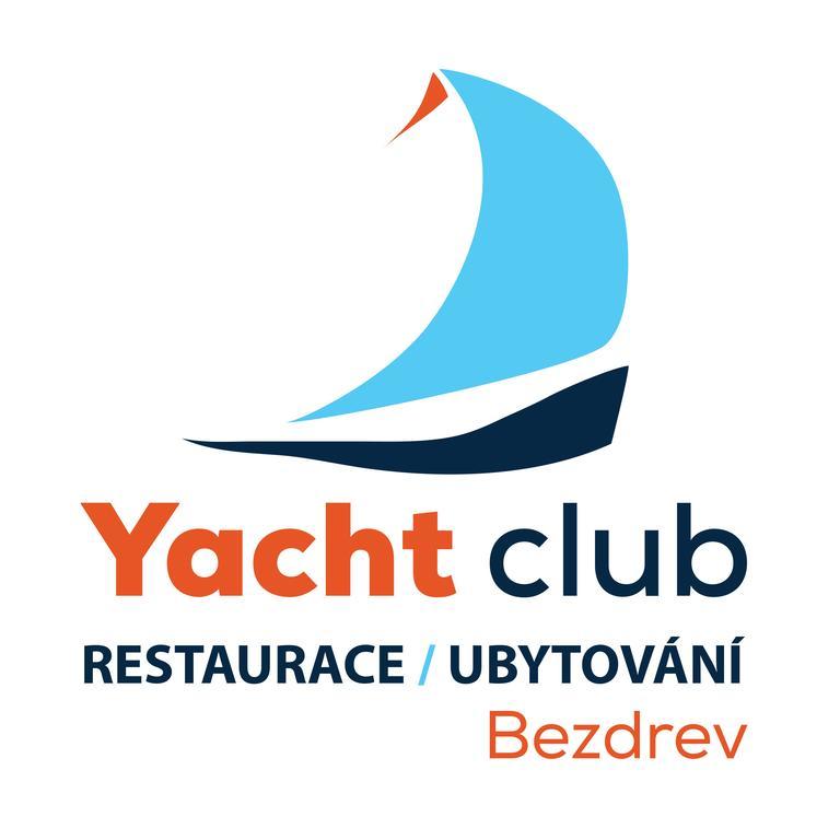 Yacht Club Bezdrev Hotel Hluboka nad Vltavou Exterior photo